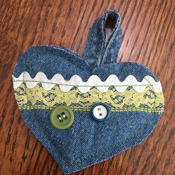 Keychain Or Ornament Denim Heart - Picture 8 of 13